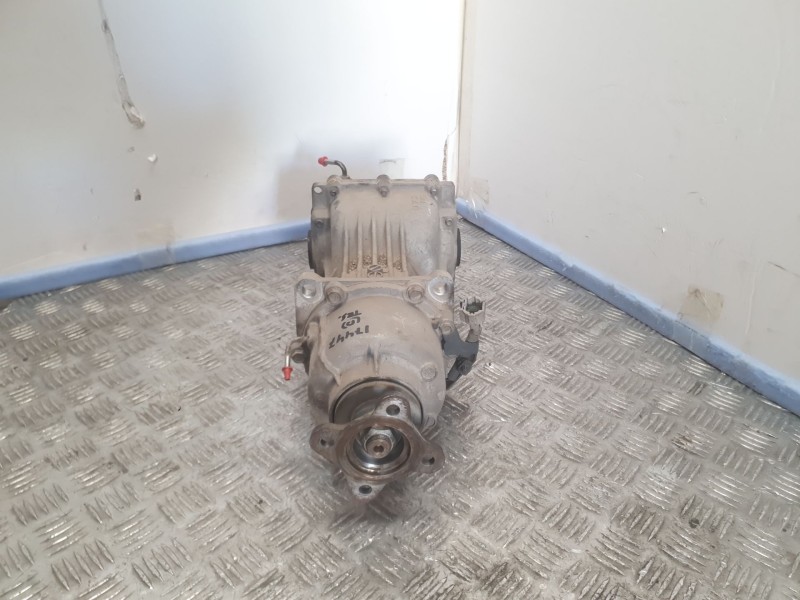 Recambio de diferencial trasero para nissan qashqai i (j10, nj10) 2.0 dci a las 4 ruedas referencia OEM IAM 38411JG70A  