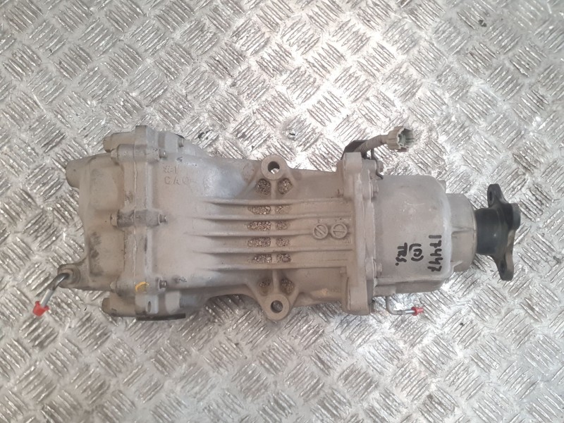 Recambio de diferencial trasero para nissan qashqai i (j10, nj10) 2.0 dci a las 4 ruedas referencia OEM IAM 38411JG70A  