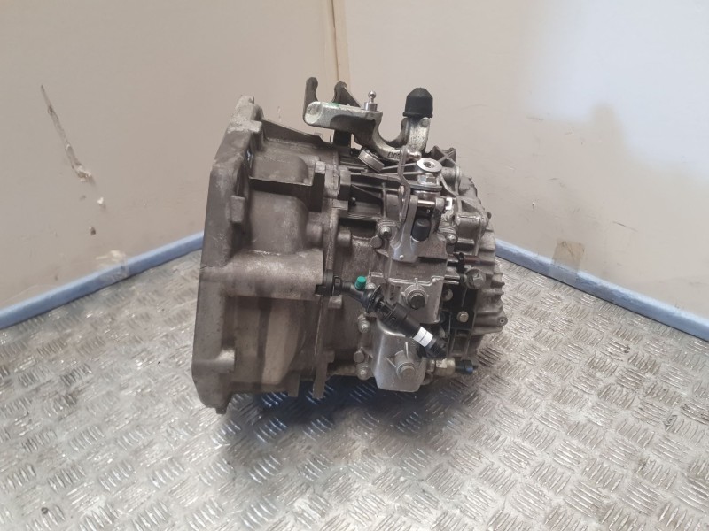 Recambio de caja cambios para fiat 500x (334_) 1.0 (334.axn1b) referencia OEM IAM C63063001 2400811 55279763 6 Velocidades