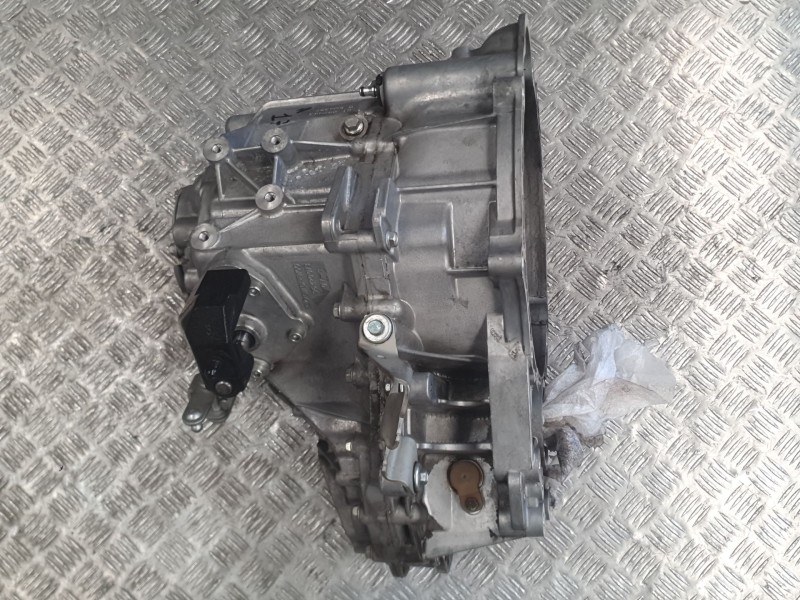 Recambio de caja cambios para chevrolet captiva (c100, c140) 2.0 d 4wd referencia OEM IAM GI052443 BEW4357 