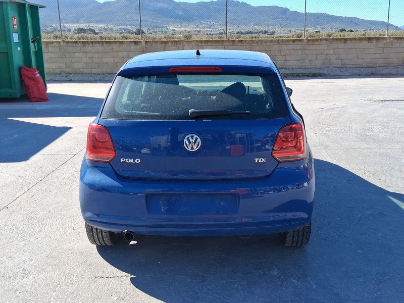 volkswagen polo v (6r1, 6c1) del año 2010