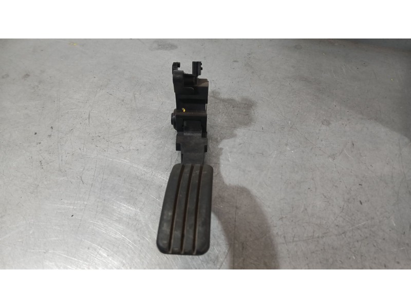 Recambio de potenciometro pedal para renault megane iii hatchback (bz0/1_, b3_) 1.5 dci referencia OEM IAM 180020022R CTS 
