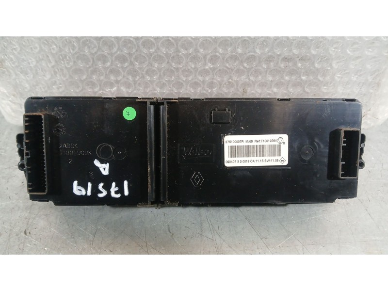 Recambio de mando climatizador para renault megane iii hatchback (bz0/1_, b3_) 1.5 dci referencia OEM IAM 275100007R  T1001936V