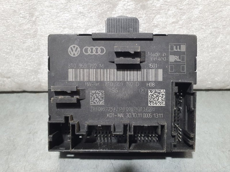 Recambio de modulo electronico para audi a4 ber. (b8) básico referencia OEM IAM 8T0959792M  