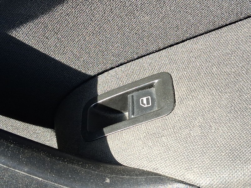 Recambio de mando elevalunas delantero derecho para volkswagen polo v (6r1, 6c1) 1.6 tdi referencia OEM IAM 7L6959855CREH  