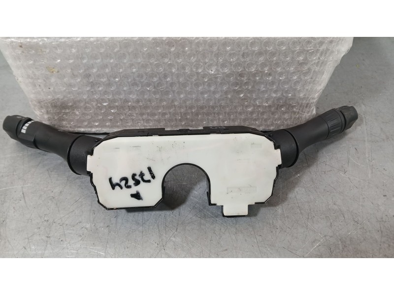 Recambio de mando luces y limpia para nissan note (e12) 1.5 dci referencia OEM IAM 255601KK0B  