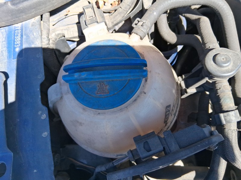 Recambio de deposito expansion para volkswagen polo v (6r1, 6c1) 1.6 tdi referencia OEM IAM 6Q0121407D  