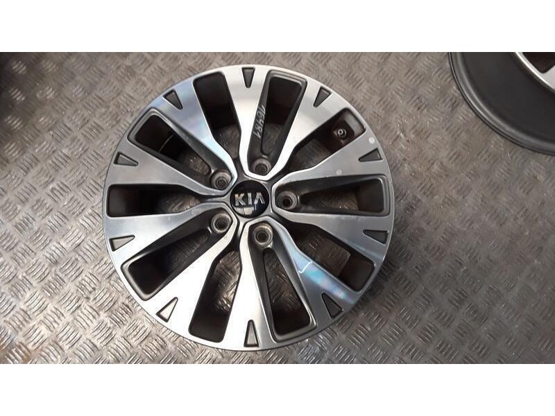 Recambio de juego llantas aluminio para kia cee´d (jd) 1.6 crdi 136 referencia OEM IAM 6.5X16 5 TORN ET50 ALUMINIO ROZADAS