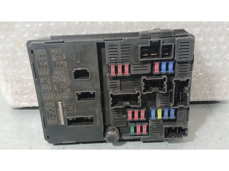 Recambio de caja reles / fusibles para nissan note (e12) 1.5 dci referencia OEM IAM 241326000742  