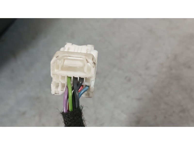 Recambio de retrovisor izquierdo para nissan note (e12) 1.5 dci referencia OEM IAM 963023VF0A ELECTRICO 7 CABLES 