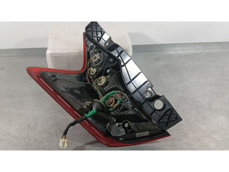 Recambio de piloto trasero derecho para nissan note (e12) 1.5 dci referencia OEM IAM 265503VA0A ROZADO L90040285