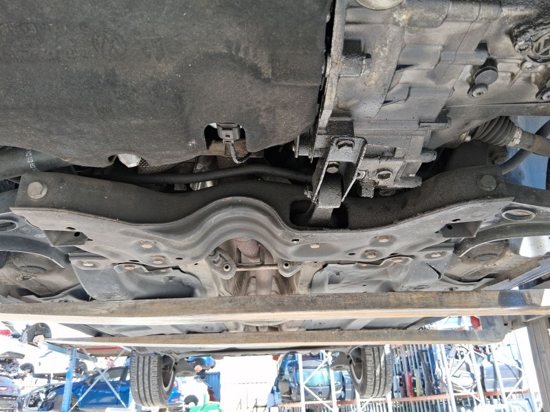 Recambio de puente delantero para volkswagen polo v (6r1, 6c1) 1.6 tdi referencia OEM IAM 6C0199315  