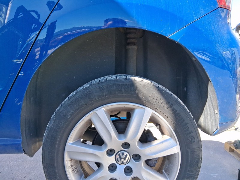 Recambio de plastico pase rueda tras. izq. para volkswagen polo v (6r1, 6c1) 1.6 tdi referencia OEM IAM 6R6809411C  
