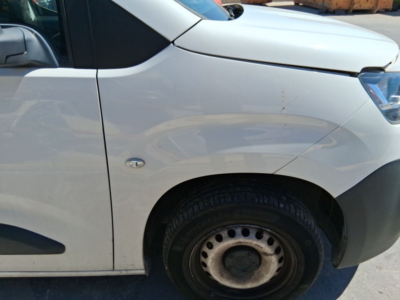 Recambio de aleta delantera derecha para citroën berlingo furgoneta/monovolumen (k9) 1.6 bluehdi 75 referencia OEM IAM 981648238