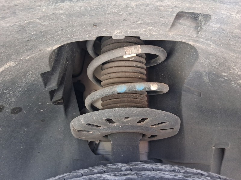 Recambio de amortiguador delantero derecho para citroën berlingo furgoneta/monovolumen (k9) 1.6 bluehdi 75 referencia OEM IAM 98