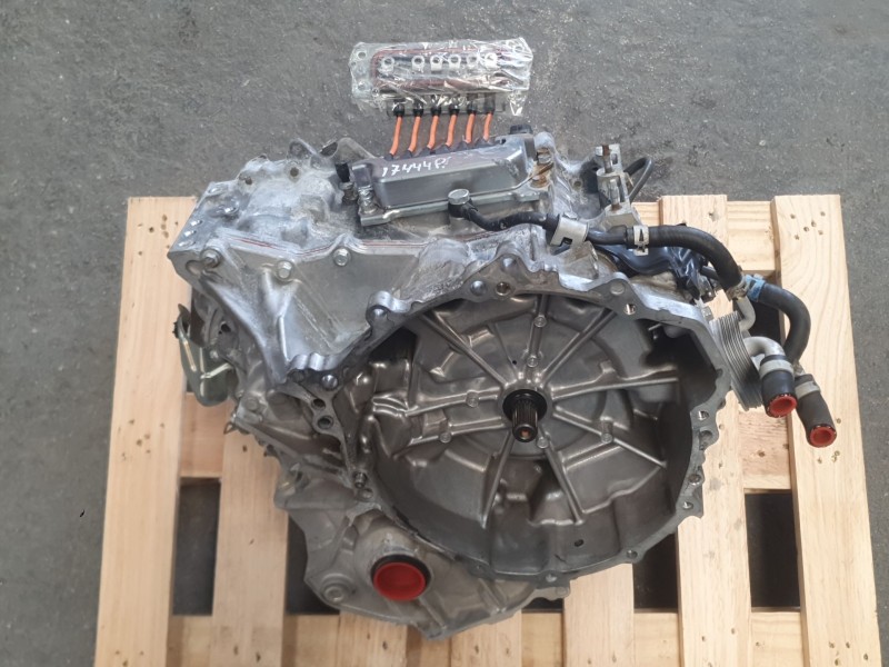 Recambio de caja cambios para toyota corolla ranchera familiar (_e21_) 1.8 hybrid (zwe211) referencia OEM IAM P1010620 1171213 A