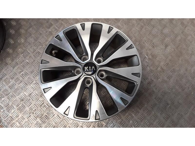 Recambio de juego llantas aluminio para kia cee´d (jd) 1.6 crdi 136 referencia OEM IAM 6.5X16 5 TORN ET50 ALUMINIO ROZADAS