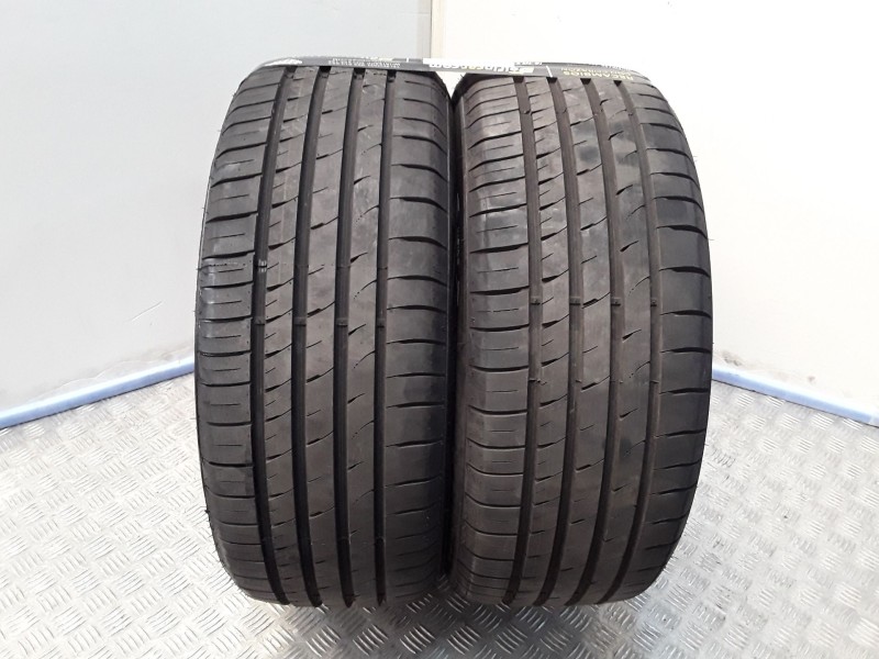 Recambio de neumatico pareja para neumaticos reutilizados - referencia OEM IAM 2454518100W TOURADOR 245/45/18/100W