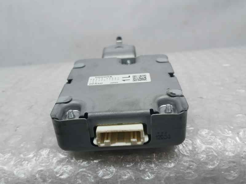Recambio de modulo electronico para toyota rav4 hybrid 4x2 advance referencia OEM IAM 8657242051 1669001260 DENSO