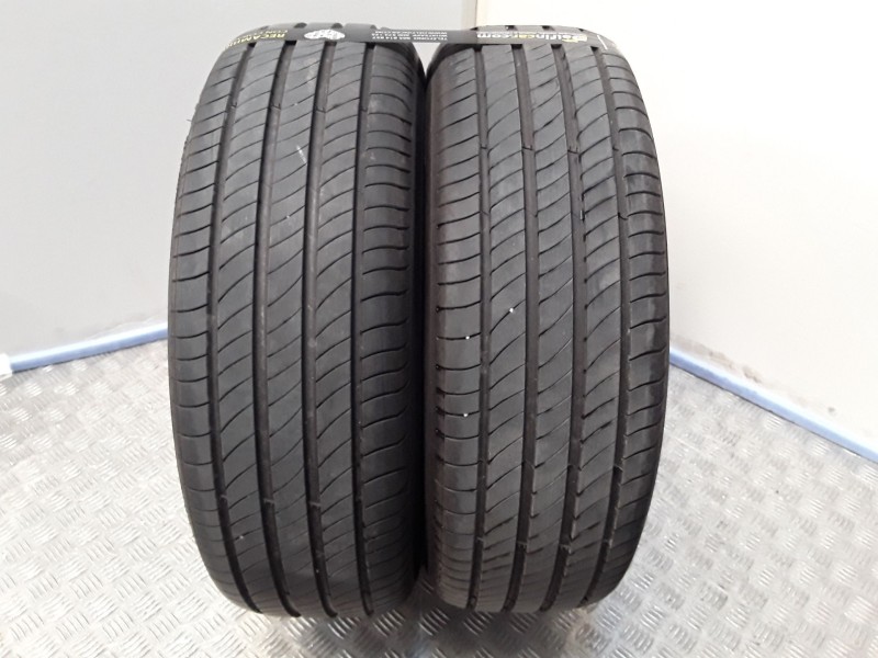Recambio de neumatico pareja para neumaticos reutilizados - referencia OEM IAM 2256517102H MICHELIN 225/65/17/102