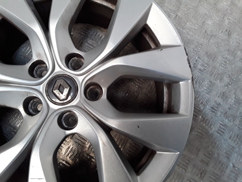 Recambio de juego llantas aluminio para renault captur ii (hf_) tce 100 (hfmt) referencia OEM IAM 7X17 5 TORN ET35 ROZADAS ALUMI