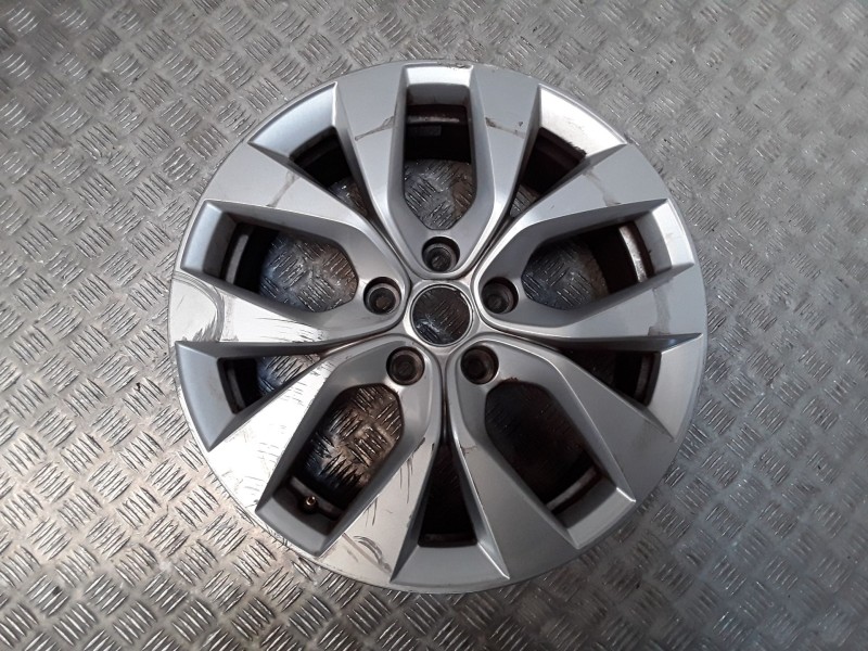 Recambio de juego llantas aluminio para renault captur ii (hf_) tce 100 (hfmt) referencia OEM IAM 7X17 5 TORN ET35 ROZADAS ALUMI