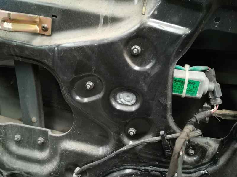 Recambio de elevalunas trasero izquierdo para ssangyong rexton rx 270 full referencia OEM IAM   ELECTRICO