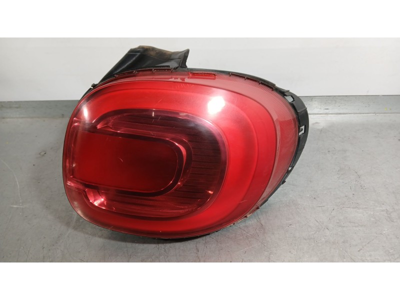 Recambio de piloto trasero derecho para fiat 500l (351_, 352_) 1.4 (199lyb1b) referencia OEM IAM 51883571 SIN LA MOLDURA ROZADO 