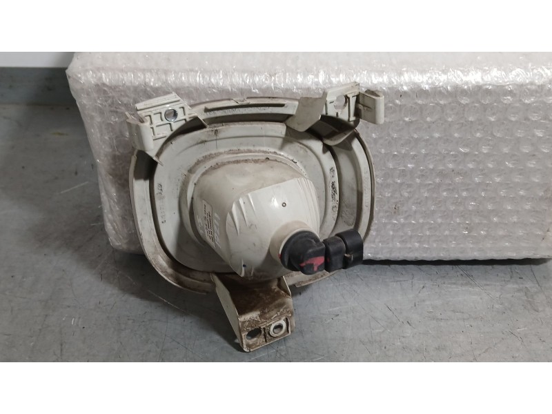 Recambio de piloto trasero izquierdo paragolpes para fiat 500l (351_, 352_) 1.4 (199lyb1b) referencia OEM IAM 51959334  