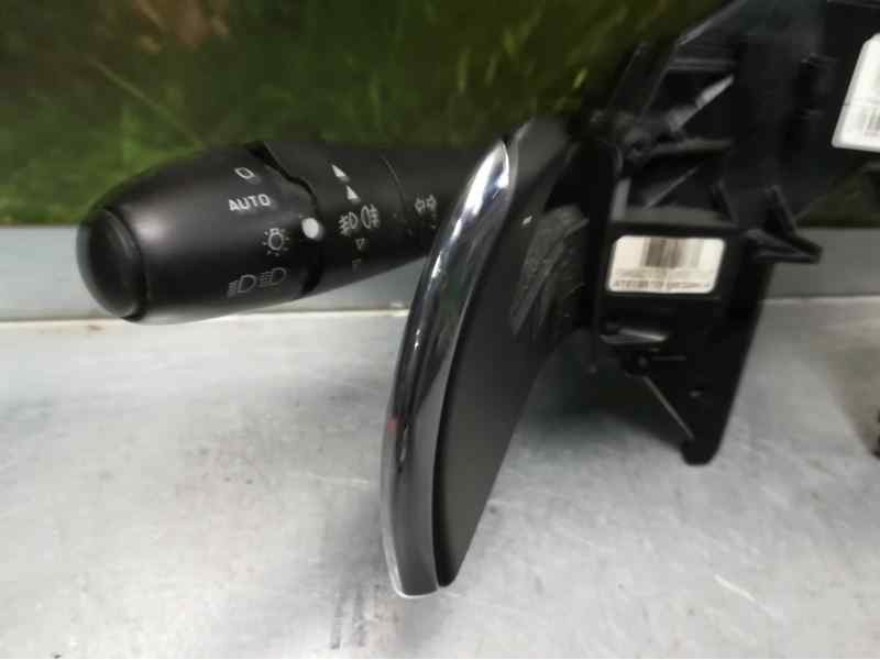 Recambio de mando luces y limpia para citroën c4 picasso exclusive referencia OEM IAM 96656018XT  VALEO