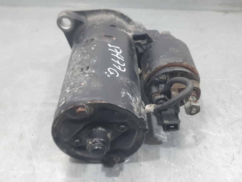 Recambio de motor arranque para volkswagen golf iv (1j1) 1.9 tdi referencia OEM IAM 02A911023R 0001125012 BOSCH