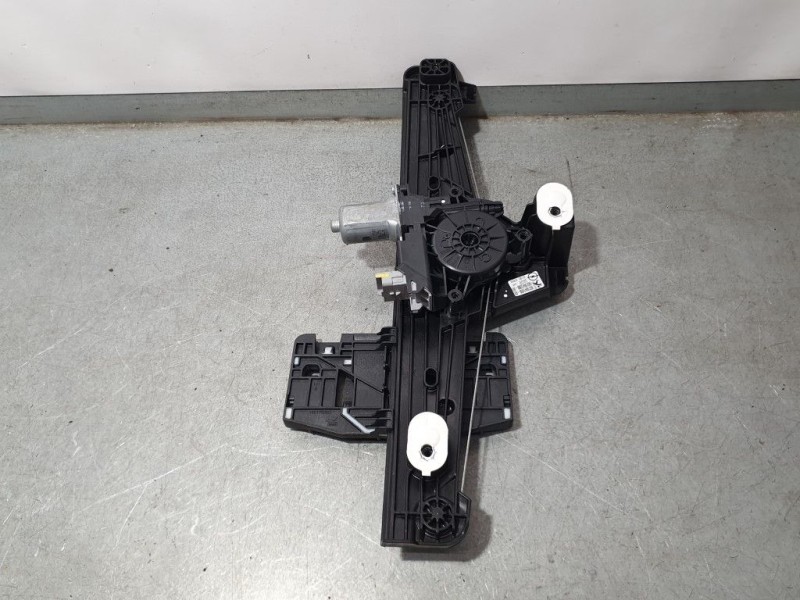 Recambio de elevalunas trasero izquierdo para peugeot 208 (p2) active referencia OEM IAM 9829045980  ELECTRICO 6 PINS