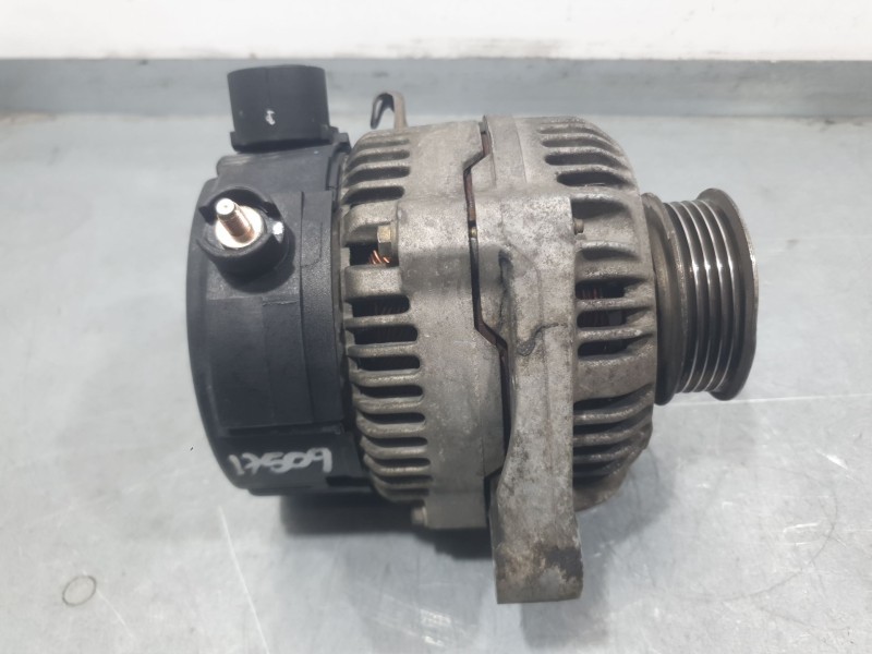 Recambio de alternador para rover 600 i (rh) 620 si referencia OEM IAM 31100P45G04 0123115014 BOSCH