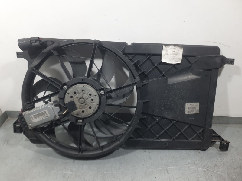 Recambio de electroventilador para ford focus ii (da_, hcp, dp) 1.6 tdci referencia OEM IAM 3M5H8C607RJ 0130307142 BOSCH