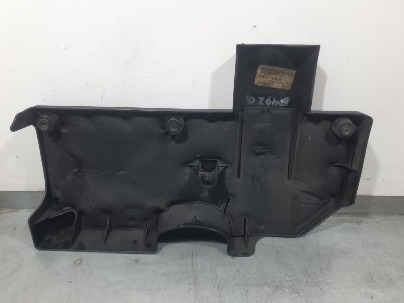 Recambio de tapa motor para opel vectra c (z02) 2.0 dti 16v (f69) referencia OEM IAM 24435827  