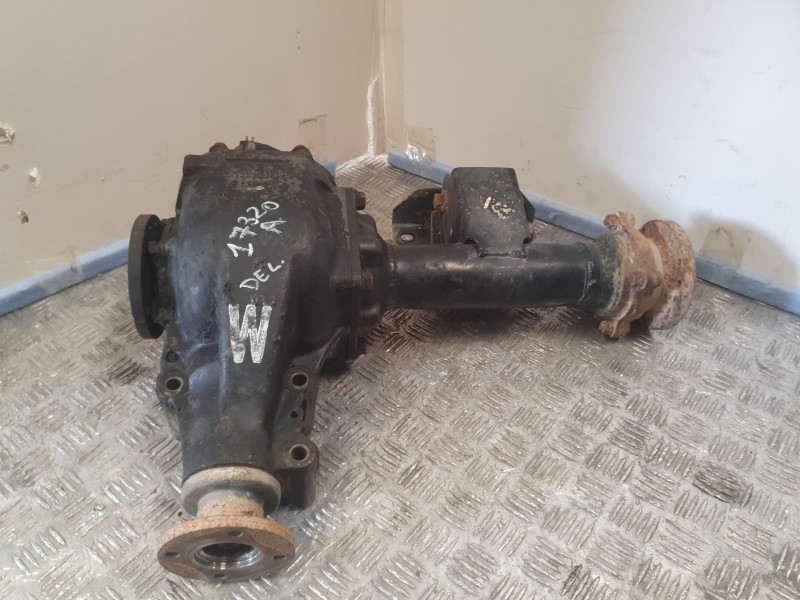 Recambio de diferencial delantero para nissan terrano ii (r20) 2.7 td 4wd referencia OEM IAM 38511G23007  