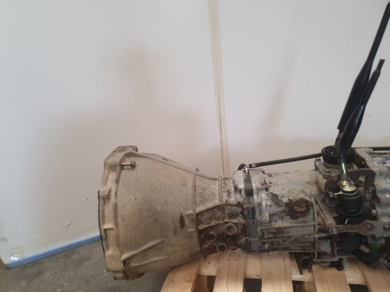 Recambio de caja cambios para nissan terrano ii (r20) 2.7 td 4wd referencia OEM IAM 32010G2322 5VELOCIDADES 32000G23K3