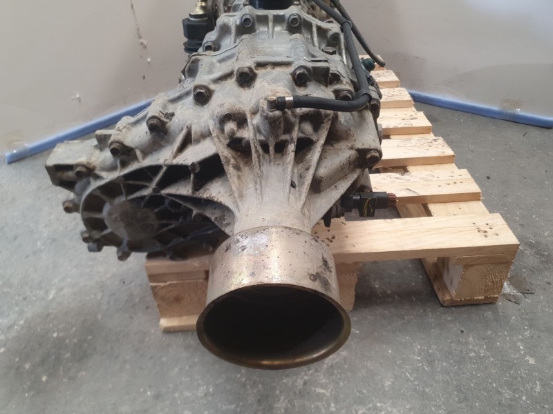 Recambio de caja transfer para nissan terrano ii (r20) 2.7 td 4wd referencia OEM IAM 33107G2340  