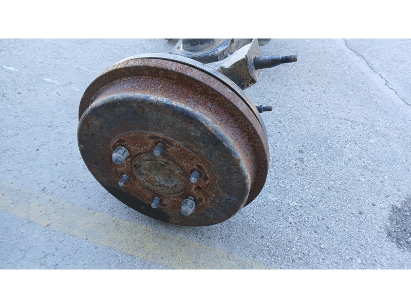 Recambio de puente trasero para nissan terrano ii (r20) 2.7 td 4wd referencia OEM IAM 430101F900 C/GRUPO 