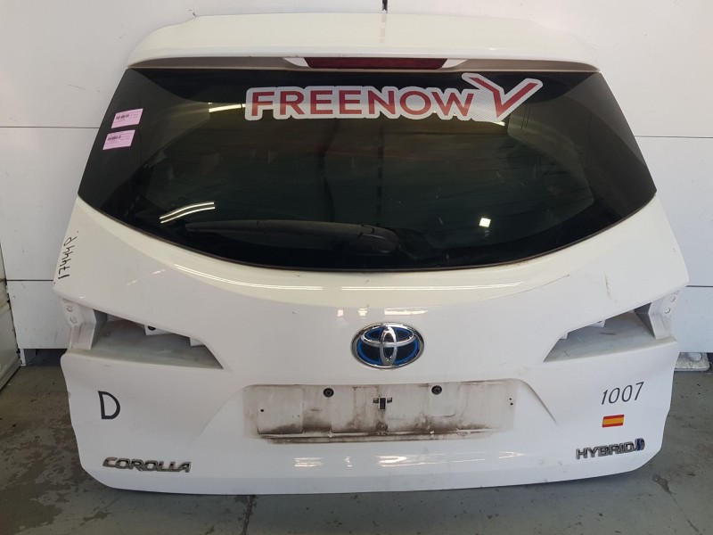 Recambio de porton trasero para toyota corolla ranchera familiar (_e21_) 1.8 hybrid (zwe211) referencia OEM IAM 6700502780  