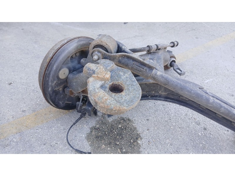 Recambio de puente trasero para fiat doblo cargo (263_) 1.3 d multijet (263wxu1a) referencia OEM IAM 52213170 TAMBOR C/ABS 5 TOR