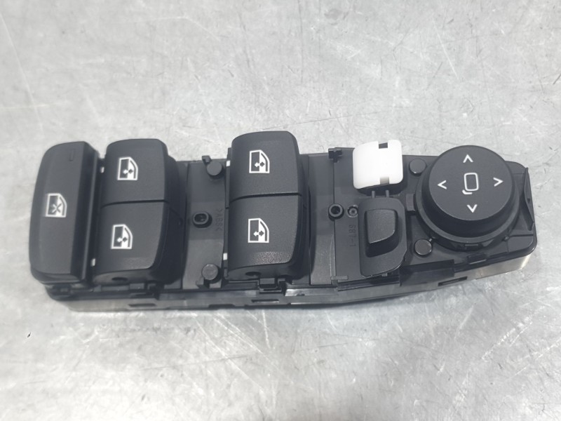 Recambio de mando elevalunas delantero izquierdo para bmw 1 (f40) 116 d referencia OEM IAM 795075101 C/MANDO RETROVISOR 