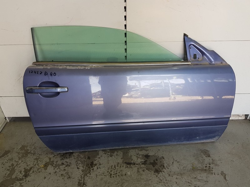 Recambio de puerta delantera derecha para mercedes-benz clk (c208) clk 200 (208.335) referencia OEM IAM A208720080528  
