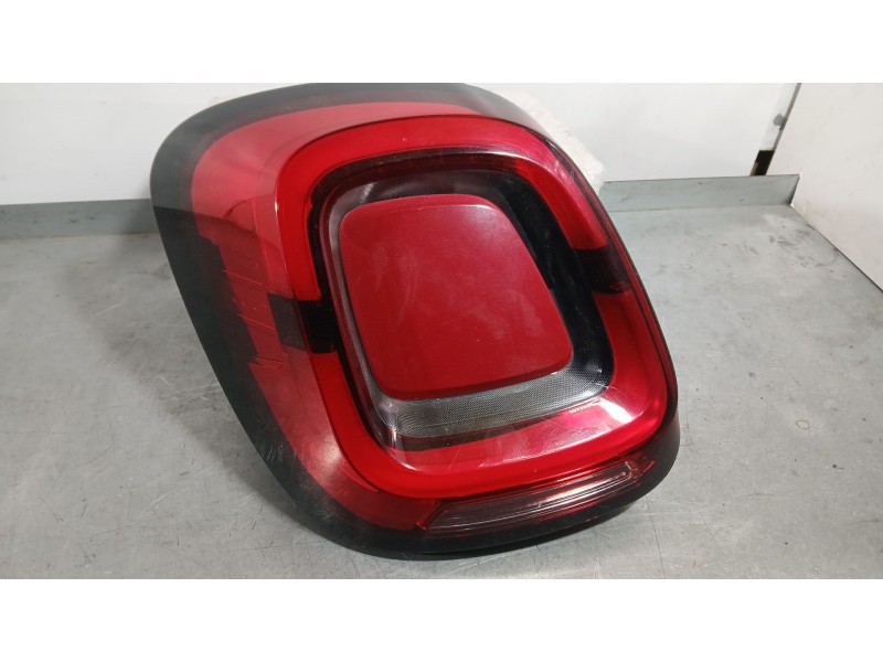 Recambio de piloto trasero izquierdo para fiat 500x (334_) 1.0 (334.axn1b) referencia OEM IAM 52092842  