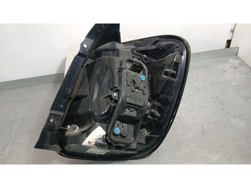 Recambio de piloto trasero izquierdo para fiat 500x (334_) 1.0 (334.axn1b) referencia OEM IAM 52092842  