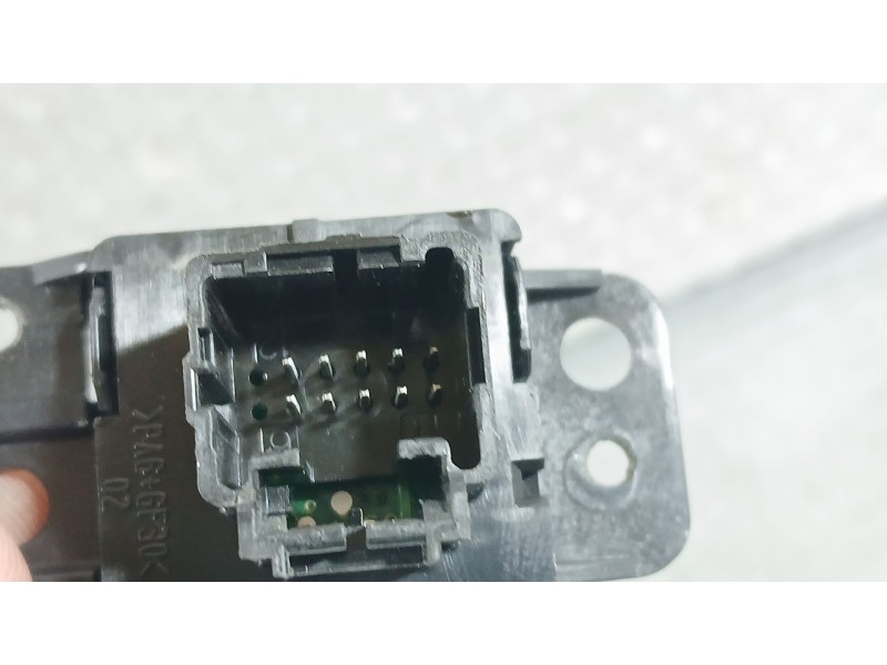 Recambio de palanca freno de mano para fiat 500x (334_) 1.0 (334.axn1b) referencia OEM IAM 7356123300 PULSADOR ELECTRICO 