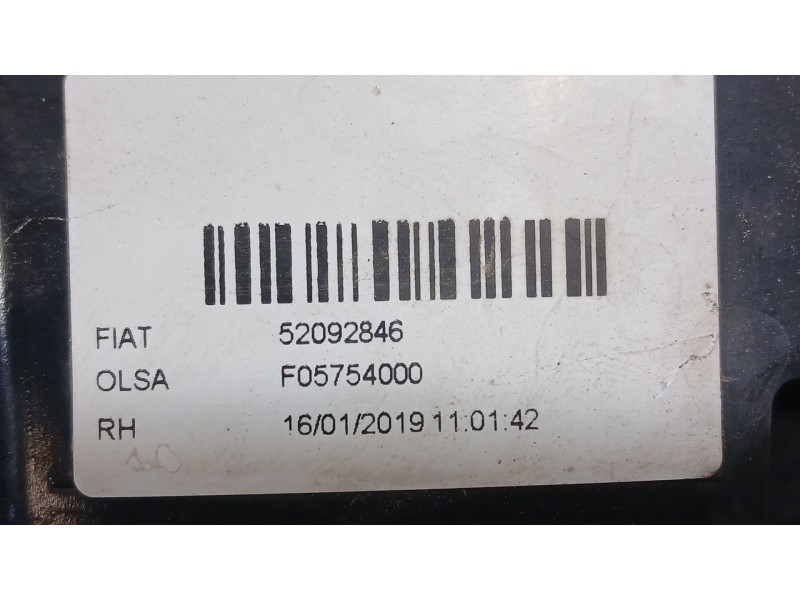 Recambio de piloto delantero derecho para fiat 500x (334_) 1.0 (334.axn1b) referencia OEM IAM 52092846 LUZ DIA 