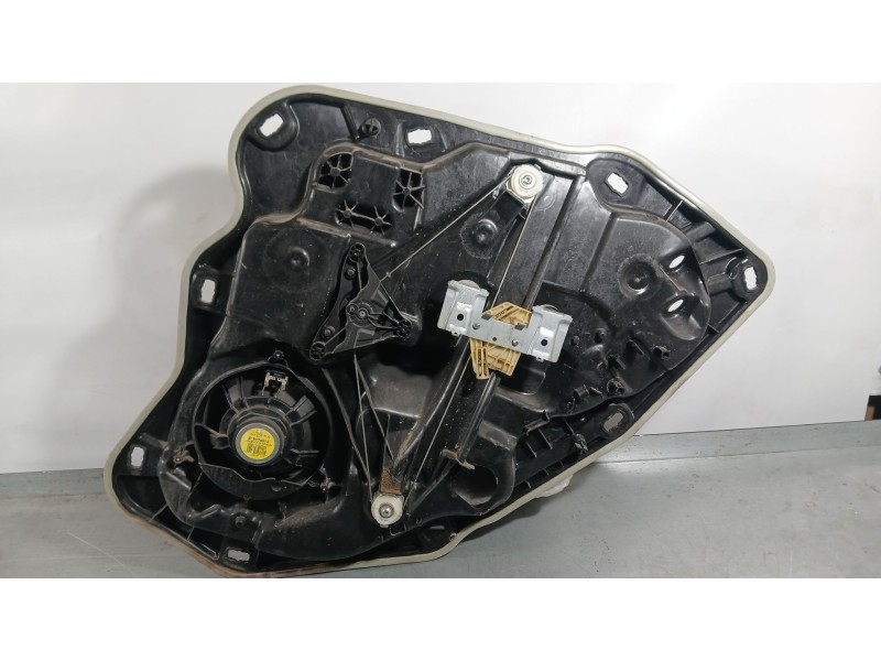 Recambio de elevalunas trasero izquierdo para fiat 500x (334_) 1.0 (334.axn1b) referencia OEM IAM 52070474 BROSE 2 PINS C4878010