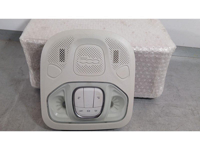Recambio de luz interior para fiat 500x (334_) 1.0 (334.axn1b) referencia OEM IAM 735610941  