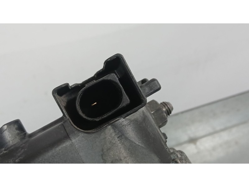 Recambio de alternador para bmw 1 (e81) 118 d referencia OEM IAM 782261 VALEO FG18S019